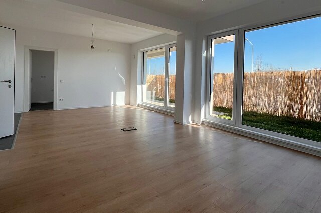 Sector 1 Reper Mall Colosseum: Studio + Gradina proprie, Nou-Finalizat